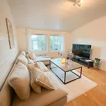 Appartamento Hakoya Apartment, Adskilt I Hus, Egen Inngang Tromsø