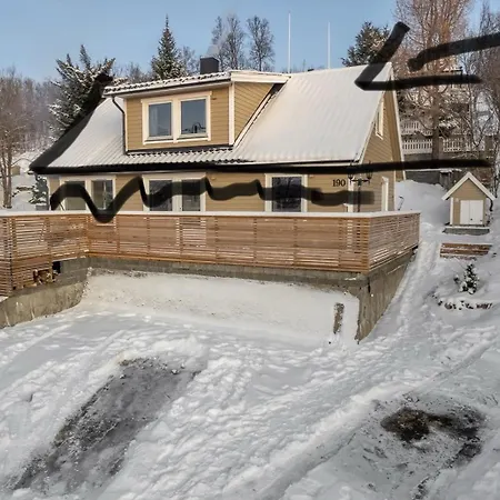 Hakoya Apartment, Adskilt I Hus, Egen Inngang *