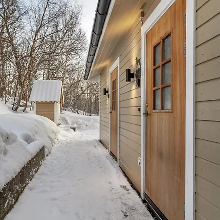 Appartamento Hakoya Apartment, Adskilt I Hus, Egen Inngang *