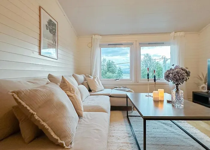 Hakoya Apartment, Adskilt I Hus, Egen Inngang Tromsø