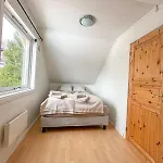 Hakoya Apartment, Adskilt I Hus, Egen Inngang Apartment
